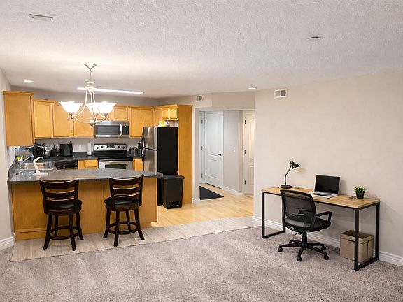 5th image of 6851 S Romney Park Dr APT G6