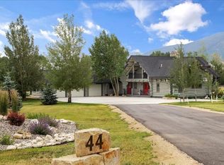 44 Mountainbrook Dr, Red Lodge, MT 59068