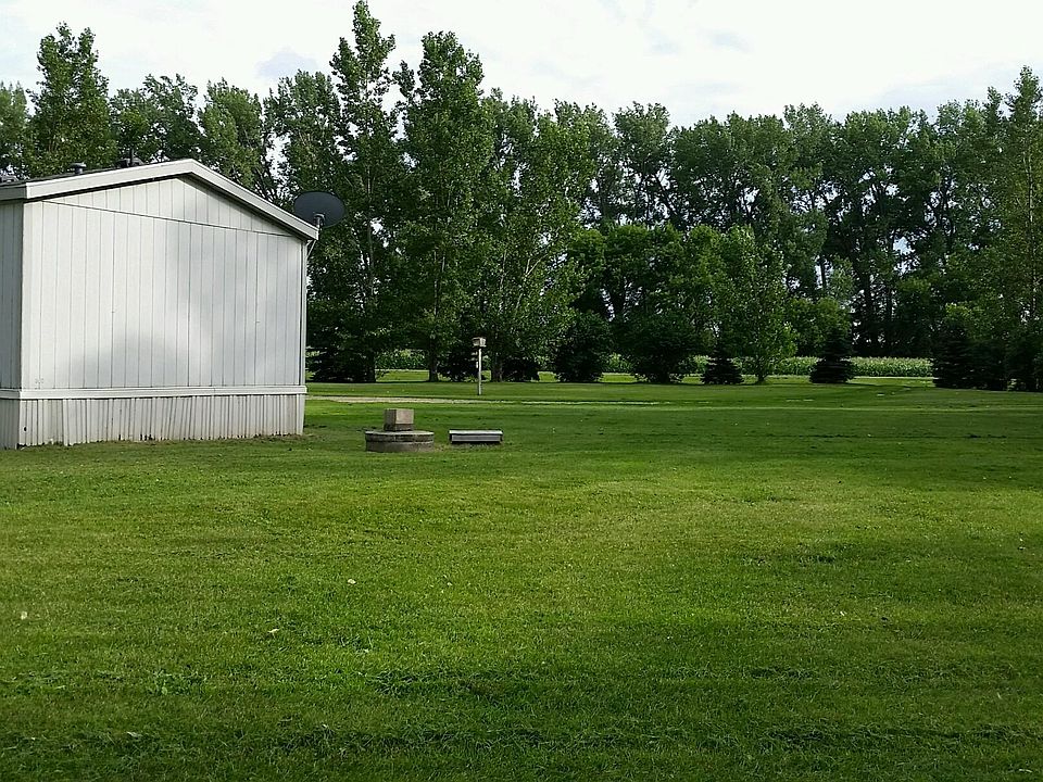 view from back corner of hom