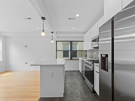 4th image of 30-18 35th St #5