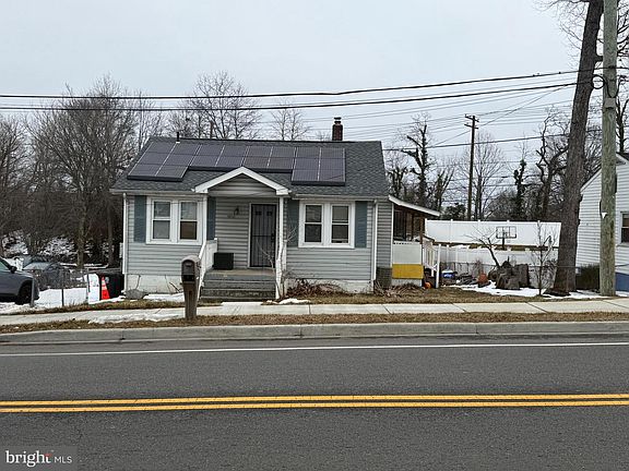 2nd image of 4812 Powder Mill Rd