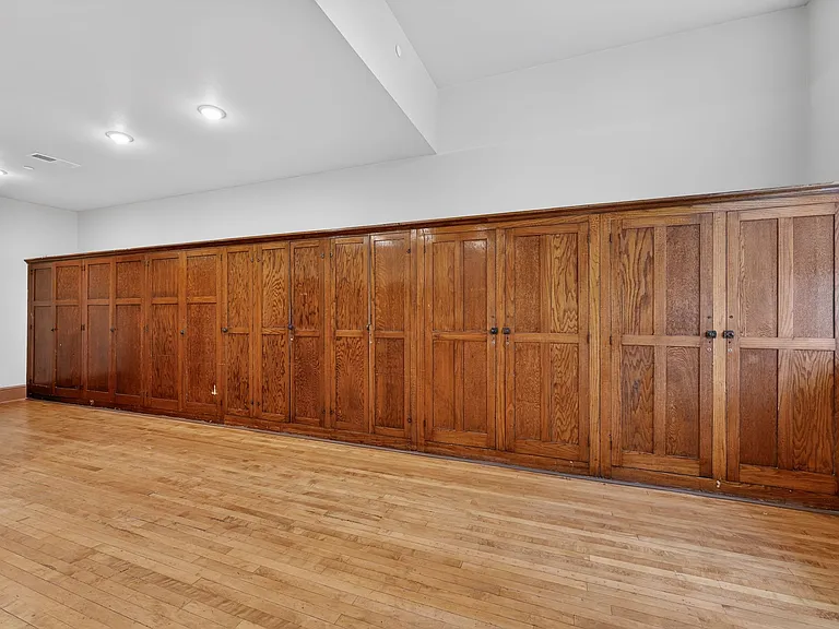 1520 Morningside Ave — Photo 21
