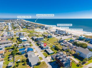 209 W Terminal Boulevard, Atlantic Beach, NC 28512