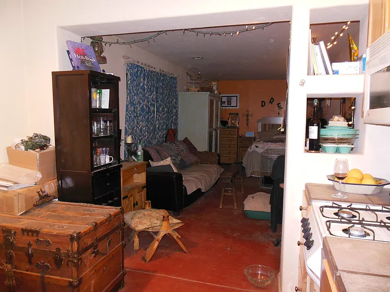 2634 E Exeter St #1 — Photo 3