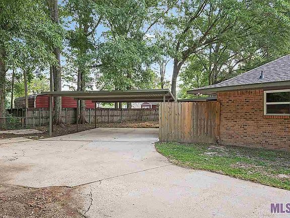 2nd image of 7529 C Carpenter Ln