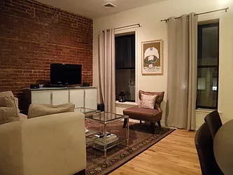 Rented by Vespa Properties Group