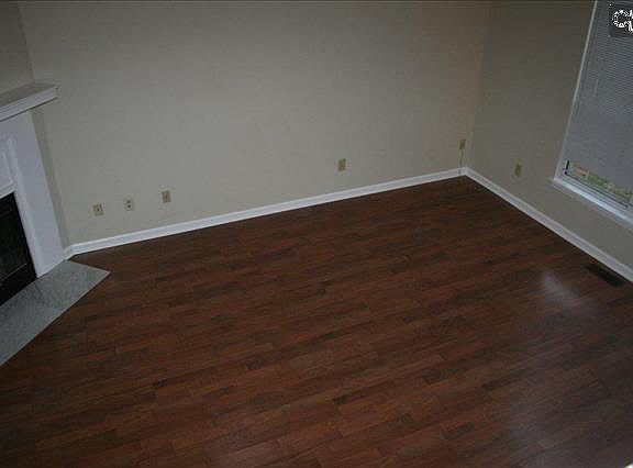 5th image of 6 Highland Creek Ct