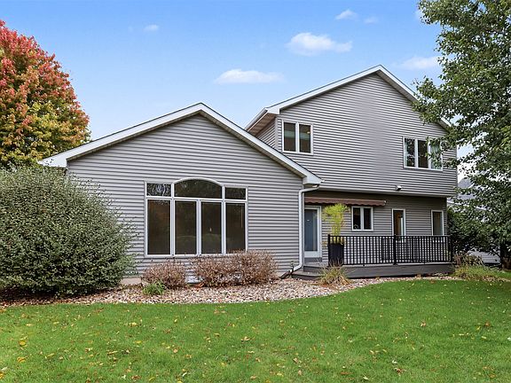 2nd image of 3020 Aspen Rd