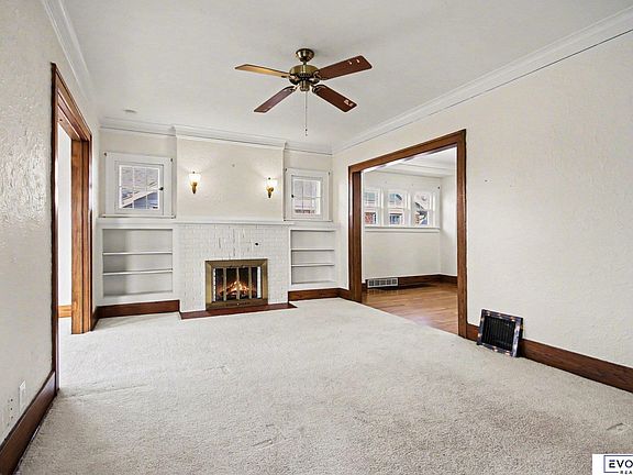 4th image of 2749 N 47th Ave