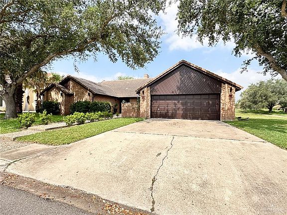 4th image of 1200 Cimarron Dr