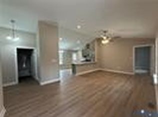 266 Barefords Mill Rd, Dunnsville, VA 22454