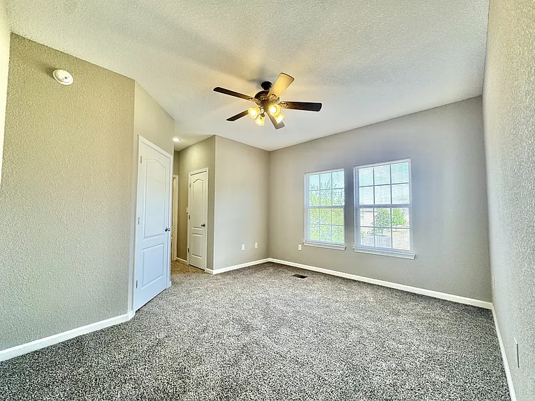 942 E Craighead Forest Rd #107 — Photo 30