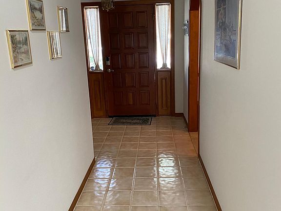 4th image of 9907 Sublette Ave