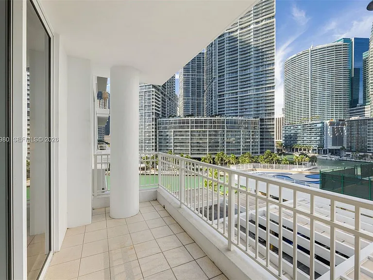 801 Brickell Key Blvd #806 — Photo 12
