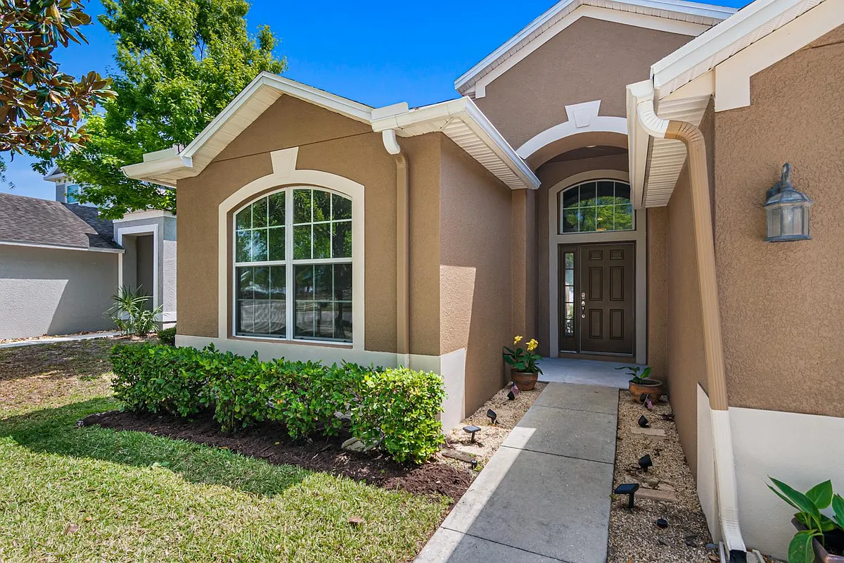 Building Photo - 7004 Blue Beech Dr
