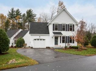 38 Peacock Brook Ln, Amherst, NH 03031