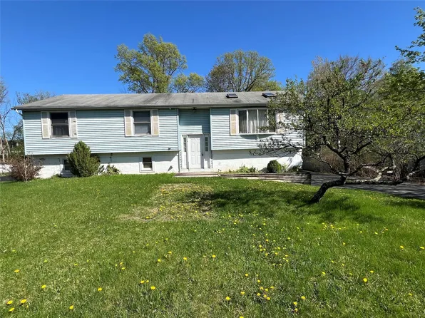 11 Keats Road, Middletown, NY 10941