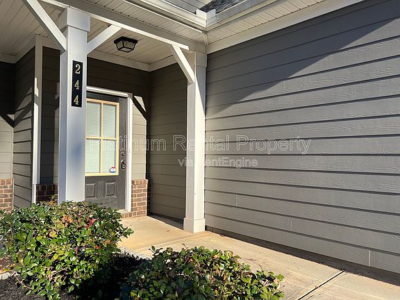 4th image of 244 Stonecreek Bnd