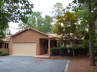 862 Willowood Ct, Southern Pines, NC 28387