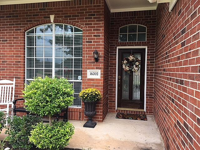 FRONT ENTRY