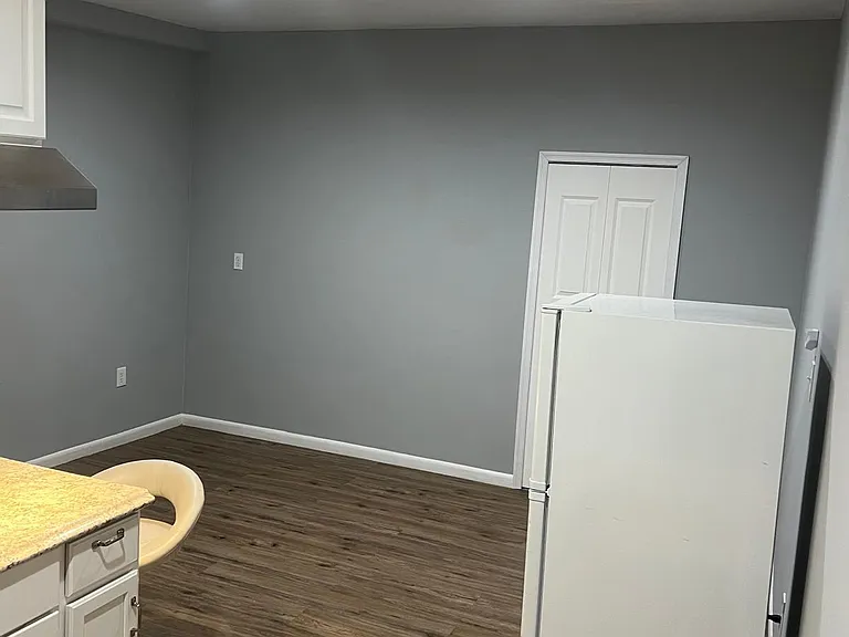 342 Ridge Ave — Photo 7