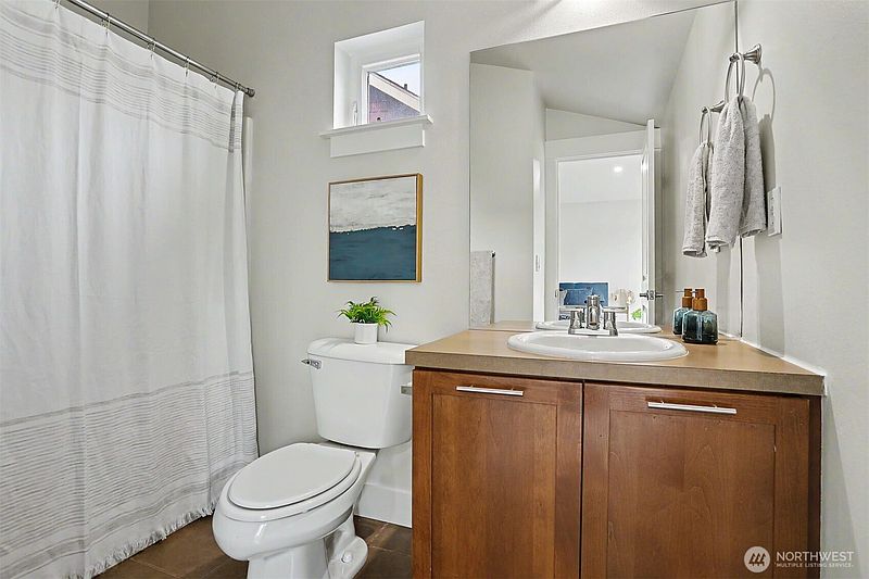 5th image of 6003 Lanham Place SW