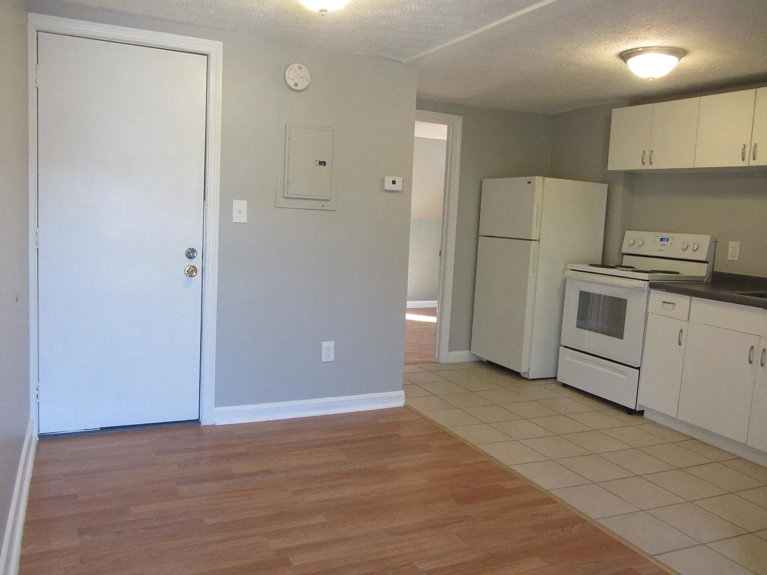 1 bed, $1,425 — Photo 3