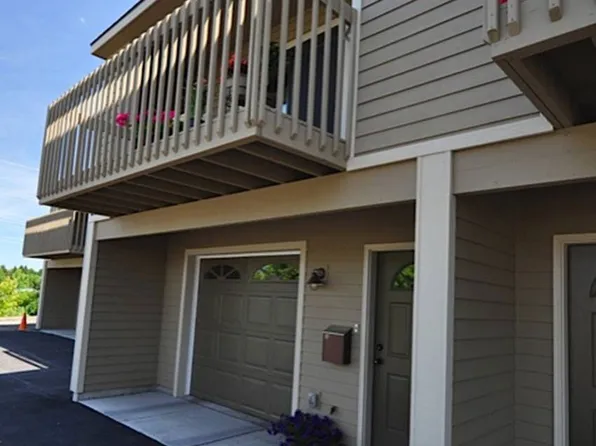 29 4th Ave, Oswego, NY