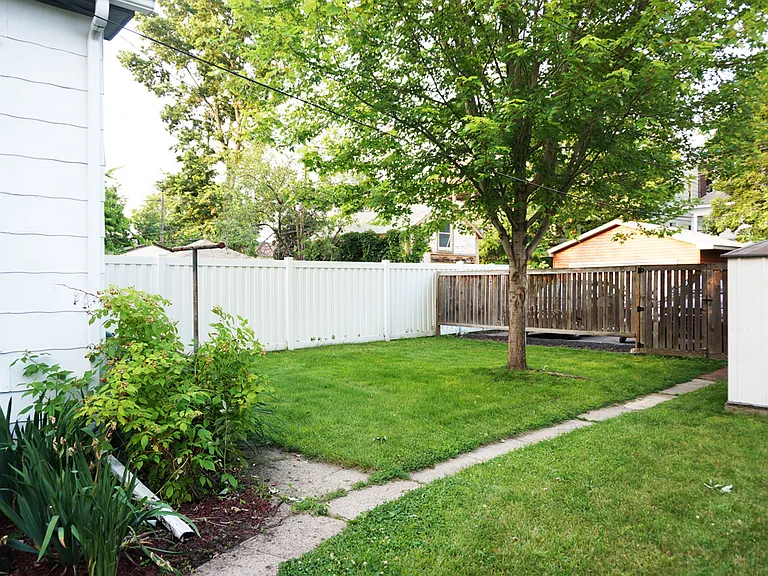 3045 Harriet Ave #2 — Photo 2