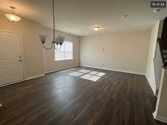 4th image of 5707 Kalamata Dr