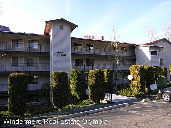 2nd image of 900 E Bay Dr NE #A304