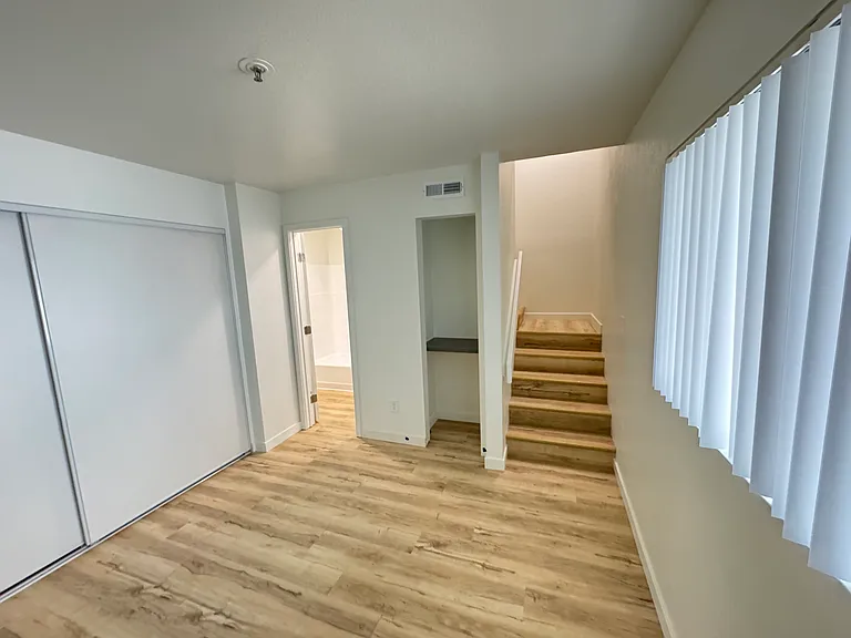 French Park Apartments — Photo 26