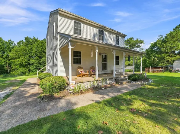 205 Harris St, Camden, TN 38320