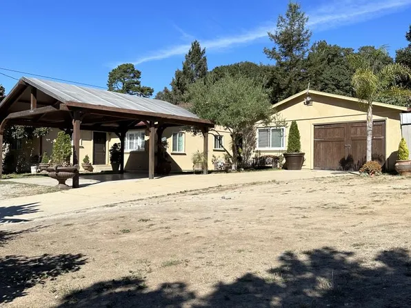 747 Echo Valley Rd, Salinas, CA 93907