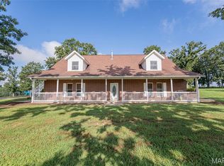 1115 County Road 754, Belle, MO 65013