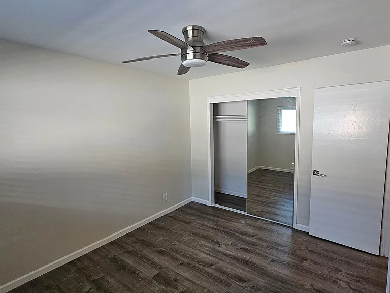3381 Monroe St — Photo 23