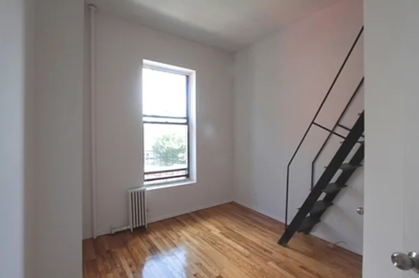 Rented by JM Preston Properties LLC | media 32