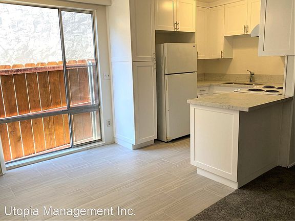 3rd image of 4020 Texas St APT 2