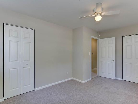 3rd image of 286 Batson Dr