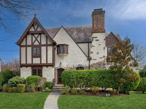 25 Dante Street, Larchmont, NY 10538