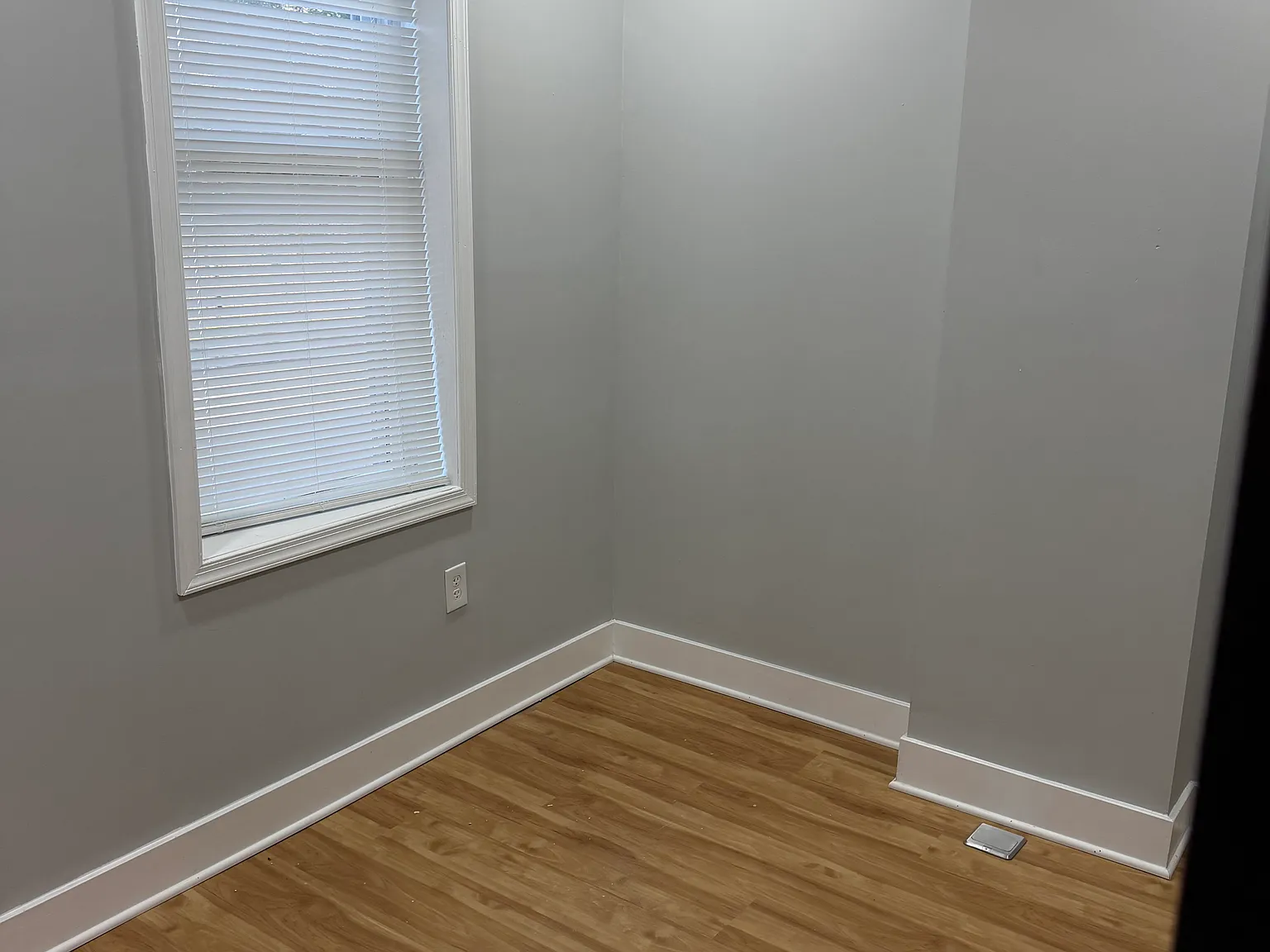 4 bed, 1034 sqft, $650 — Photo 4