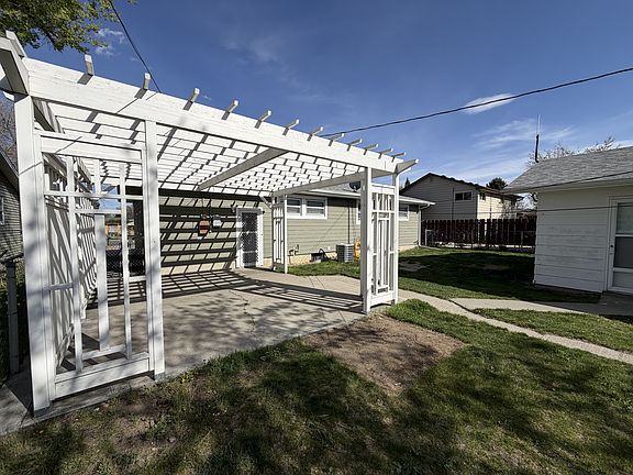3rd image of 1126 Lendel Ln