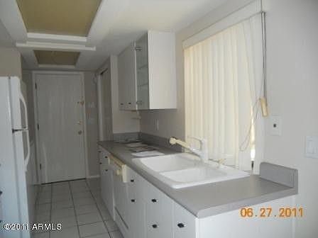 4th image of 10415 N 9th St Unit 3