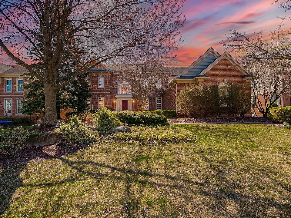 1st image of 22646 Autumn Park Blvd
