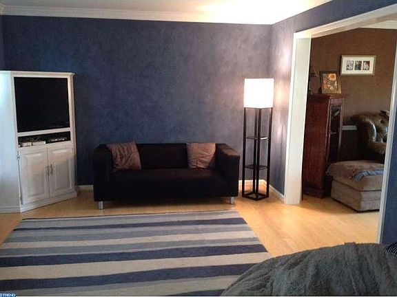 4th image of 1 Ashlea Dr