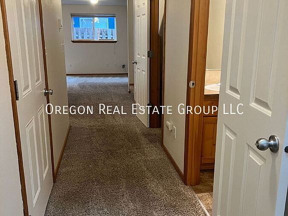 2nd image of 480 Lair Ln