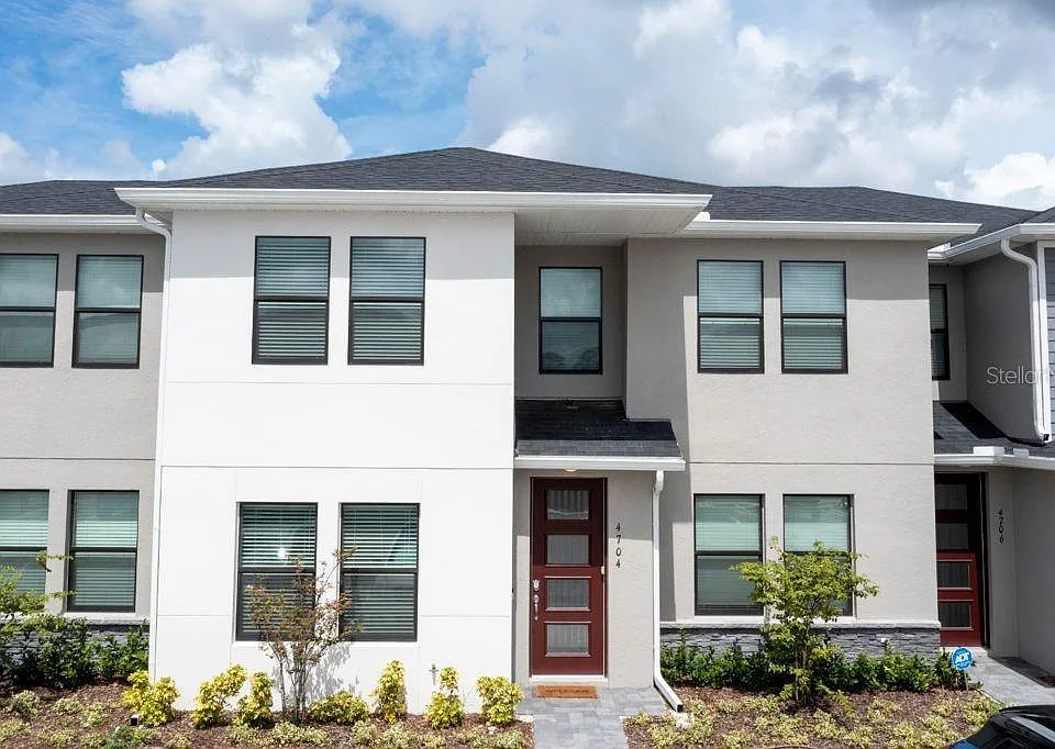 4704 Terra Esmeralda Dr