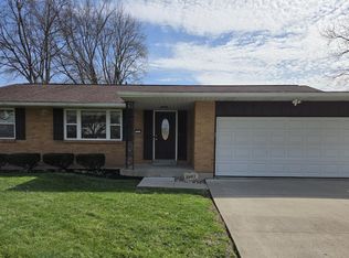 8403 Summitridge Dr, Cincinnati, OH