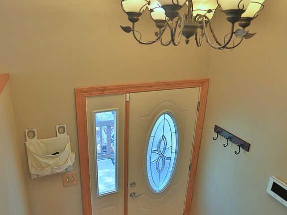 4th image of 3227 W Birkshire Dr