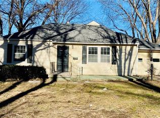 1310 W 27th St, Independence, MO 64052